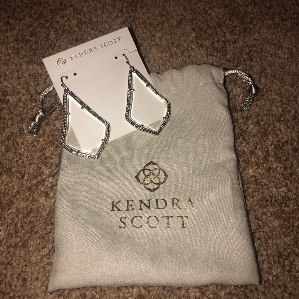 Brand new Kendra Scott Earrings